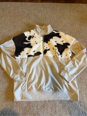 Women’s Long Sleeve Half-Zip Pullover with Black & White Sherpa Panel